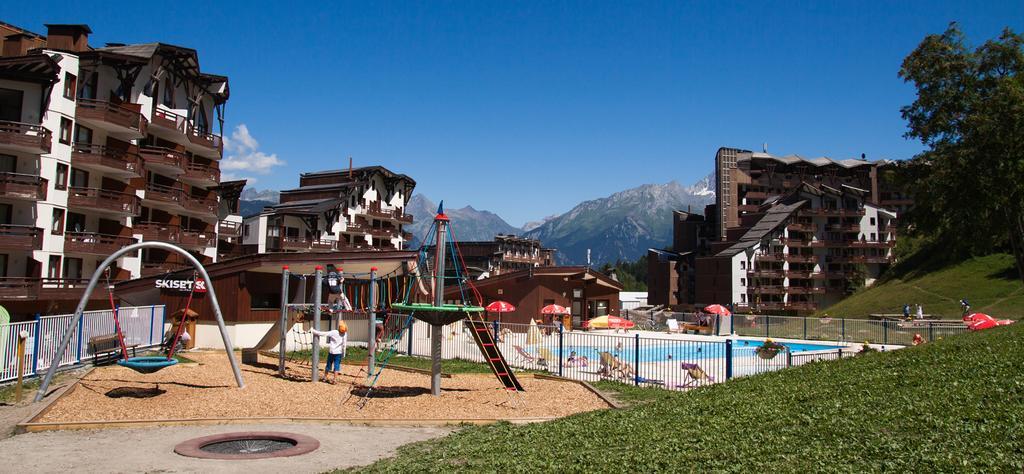 Residence Grand Bois Cles Blanches La Tania Exterior foto